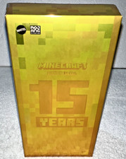 MINECRAFT 15TH ANNIVERSARY DIAMOND LEVEL ACTION FIGURE  ACCESSORIES  NEW 