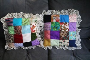 VINTAGE HANDMADE PATCHWORK  DECORATIVE PILLOWS LACE COUCH CHAIR BED PILLOW