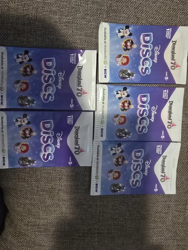 Woolworths Disney Discs Disneyland Collectors Album Case + 5 Disc Packets - image 3 of 3