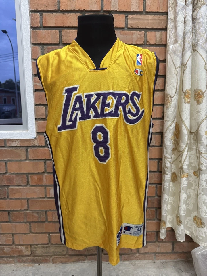 Champion Los Angeles Lakers Kobe Bryant 1996 Vintage Jersey Men's Size 48 Used - Image 2 of 4