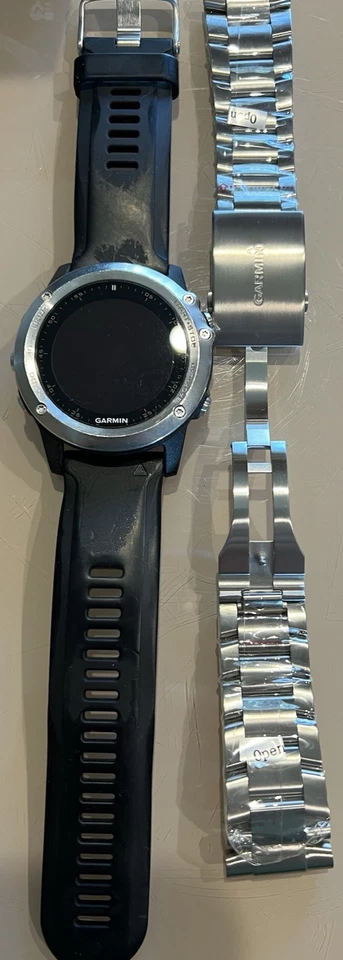 Smartwatch GPS multisport Garmin Fenix 3 HR con caricatore - due bande - Immagine 3 di 4