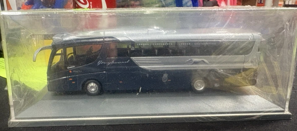 Greyhound Scania Irizar Toy Bus Replica - Image 4 of 4