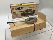Corgi Toys No. 900 - PzKpfw Tiger Tank Mk. I vintage 1973