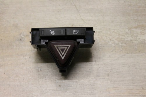 Opel Corsa D 3-Türer Schalter Warnblinker Warnblinkschalter 13189529