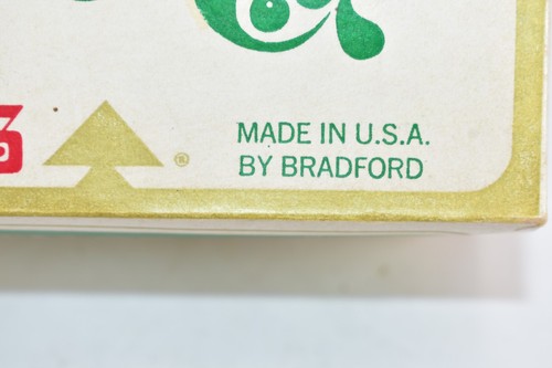 VINTAGE 1975 BRADFORD PLASTIC 4 ORNAMENTS/ UNBREAKABLE "RARE " - Picture 2 of 10