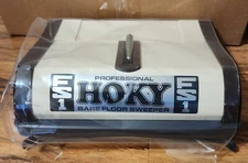 Brand New Vintage Original HOKY Bare Floor Sweeper Model FS1 Ivory Japan