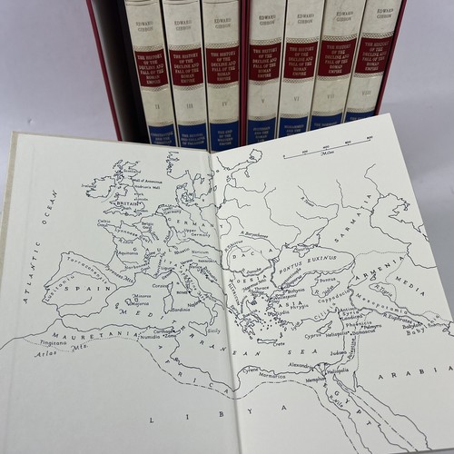 The History of the Decline and Fall of the Roman Empire Folio Society Vol 1-8 - Picture 7 of 11