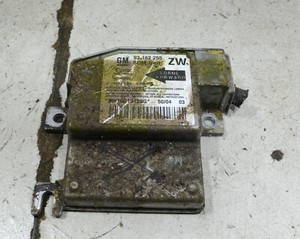 OPEL Tigra B Twin Top Bj 05 Airbg Steuergerät 93162255 #137210-H595