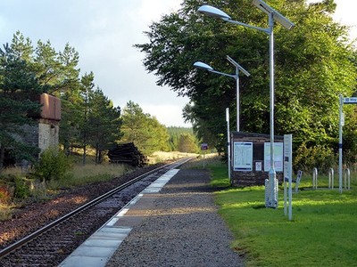 Photo 6x4 Altnabreac station caught in pleasant morning sunshine Altnabre c2017