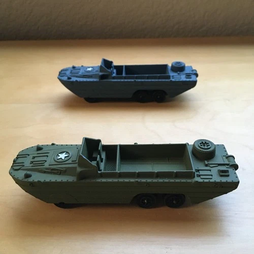 DINKY TOYS VINTAGE NO.681 SET OF 2 DUKW AMPHIBIAN RESTORED AND REPAINTED