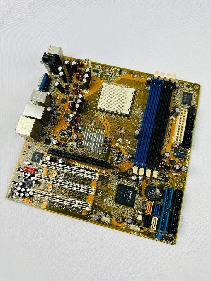 Asus A8M2N-LA Motherboard - Image 3 of 4