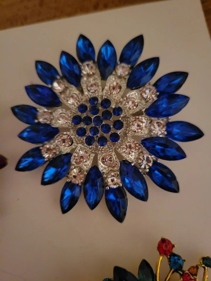 6pc Big Beautiful Multicolor Rhinestone Glass Floral Flower Brooch Lot E231-7 - Image 3 of 4
