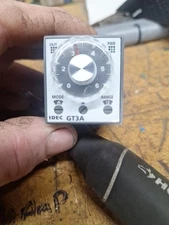 IDEC GT3A-1AF20 Electronic Timer 100-240V 