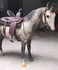 BURGANDY LEATHER WESTERN SADDLE SET 4 BREYER TRADITIONAL HORSES