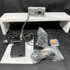 Olympus FE-370 8.0MP 5x Optical Digital Camera Silver Great Shape See Pics