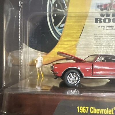 m2 machines 1/64 NEW RELEASE 1967 CHEVROLET CAMARO RS 327 Diorama