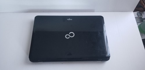 Fujitsu Lifebook AH531 15.6" Intel i3 HD for parts or not working - Afbeelding 3 van 4