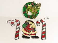 Vintage Christmas Suncatchers Lot Stained Glass Metal 4ct Lot Santa Wreath C6517