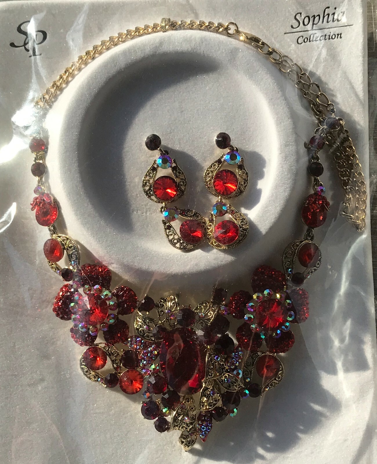 Beautiful Elegant Costume Jewelry RED/GOLD Necklace and Earrings Set eBay