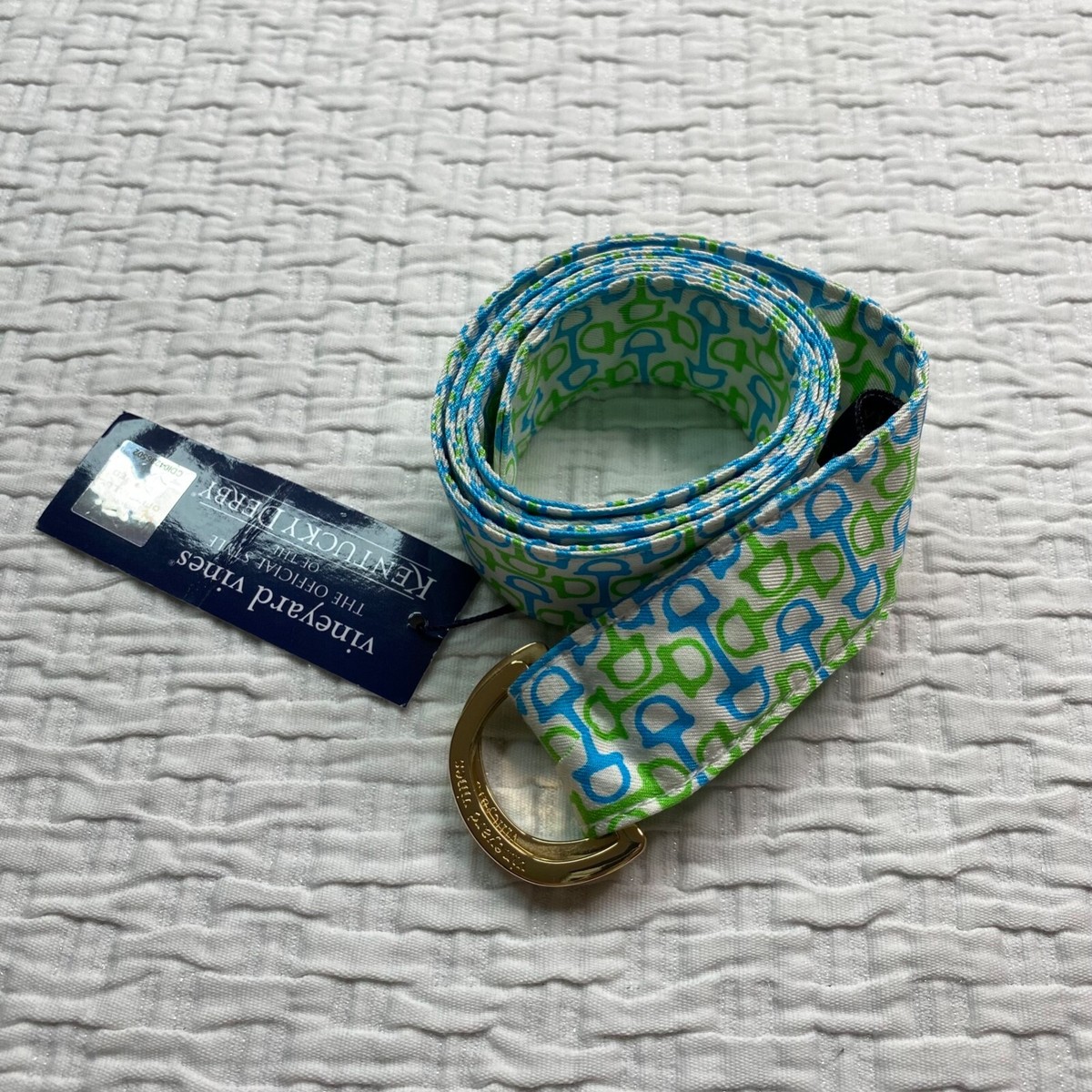 Vineyard Vines woman’s belt Vineyard Vines Canvas Club Belt - Sharks & Minnows - Pink  main image 3
