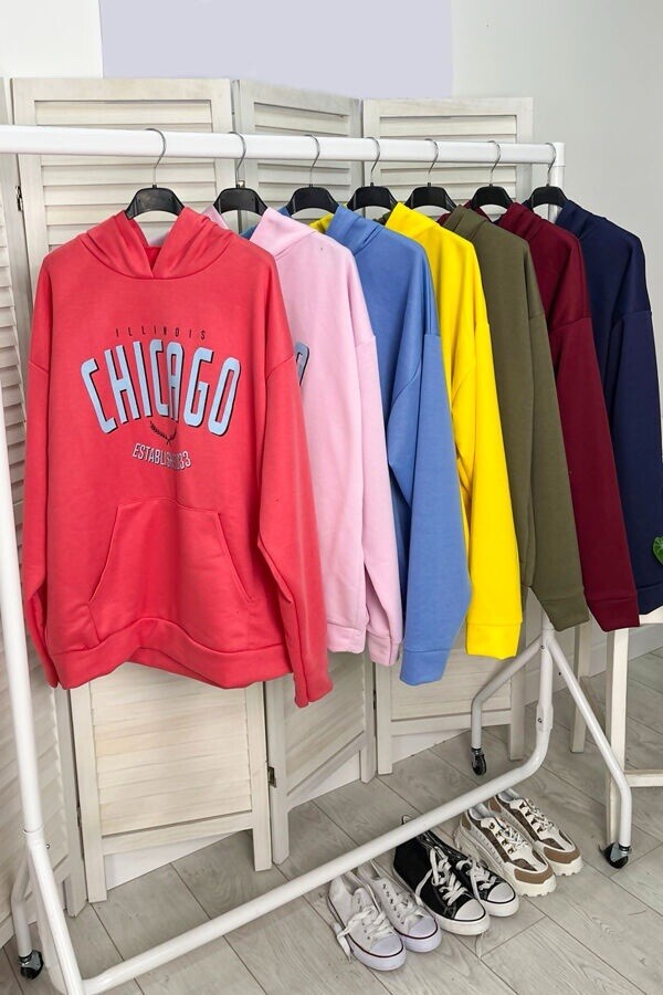 Cozy Oversized Hoodie for Women - One Size Fits All, Perfect for Casual Comfort and Style-image