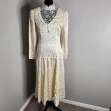 Gunne Sax Victorian Wedding Dress Size 7 Cream Lace High Collar Drop Waist VTG