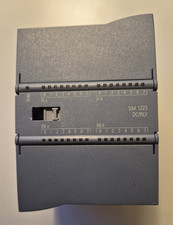 Siemens Simatic S7-1200 SM1223 Ein-/Ausgabemodul 16DI 16DO (6ES7223-1PL32-0XB0)