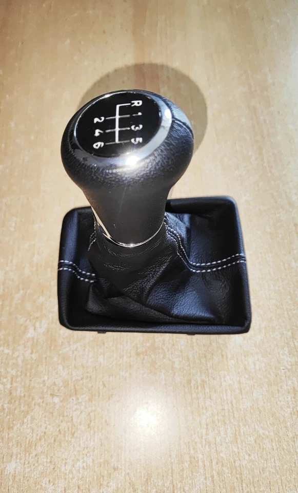 Schaltknauf mit LED-Beleuchtung für VW Golf Sportsvan Leder Schaltsack 6 Gang - Bild 2 von 4