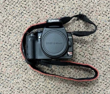 Canon EOS Rebel XTi DSLR Camera w Battery, Charger, CF Card, and bag (PAP005769)