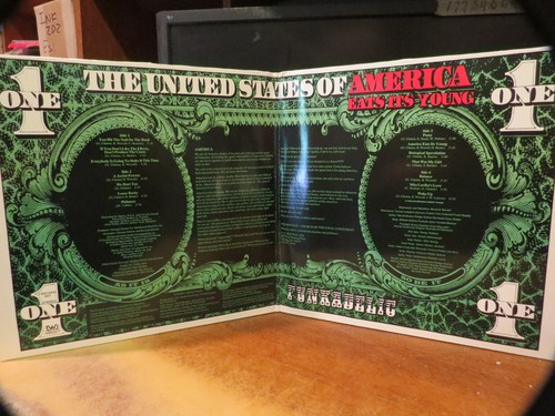 FUNKADELIC " AMERICA EATS IT'S YOUNG " LP VERY NICE COPY 2 DISCS - Picture 3 of 5