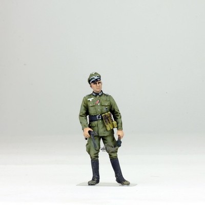(Pre-Order) 1:35 ProPainted German Officer, Battle of the Hedgerows 1944