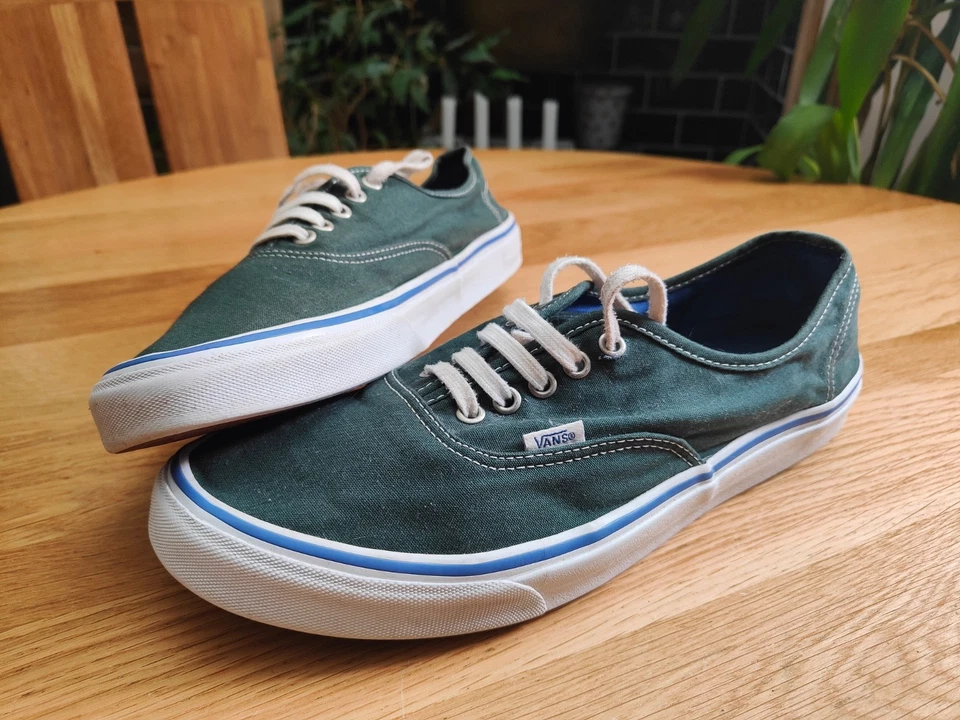 Vans Authentic, photo 1 of 5