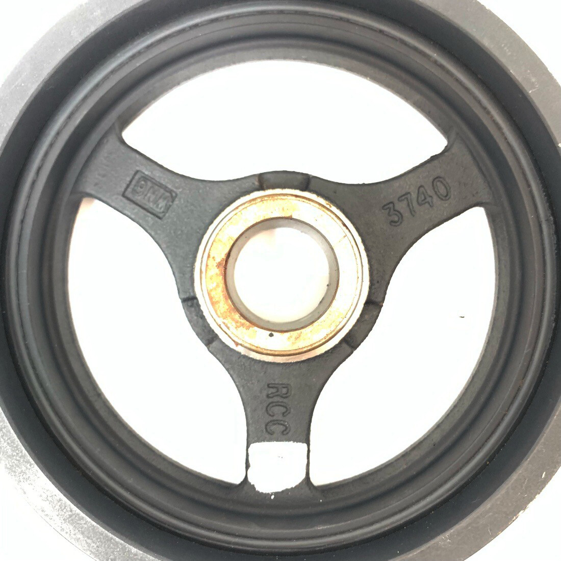 GM harmonic Balancer 2.8L 2.9L 2004-2012 colorado isuzu GM harmonic Balancer 2.8L 2.9L 2004-2012 colorado isuzu