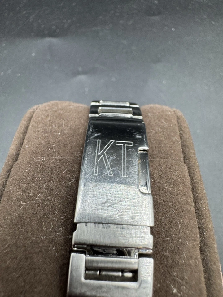 Reloj Hello Kitty Edición Limitada 1003 Sanrio Cronógrafo Acero Inoxidable Raro G Foto 3 de 4