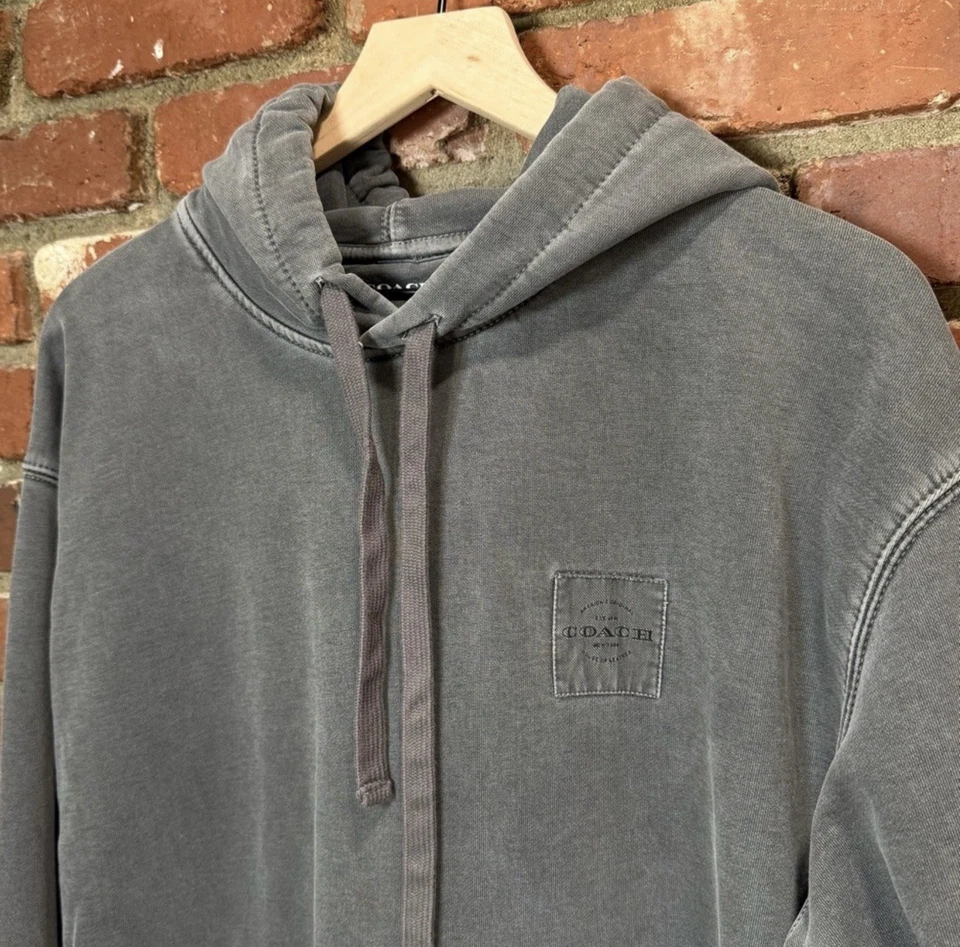 Мужская толстовка с капюшоном Coach из органического хлопка размер маленький‎ образец дымчато-серый негабаритный - Изображение 4 из 4