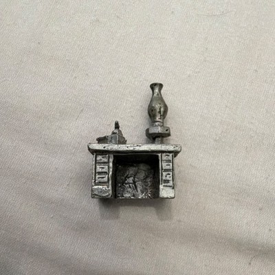 Boyd Perry BP Pewter Miniature Lawyer s Desk Law Book & Oil Lamp Vintage
