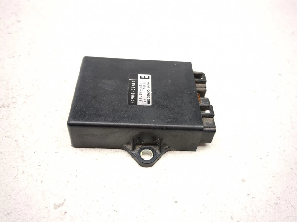 Computadora 92-97 Suzuki VS800 Intruder 800 CDI ECU ECM Box 32900-38A10 Foto 4 de 4