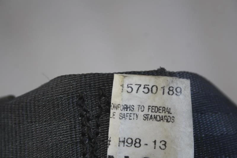 Chevrolet Blazer 1998 1999 2000 2001 2002 cinturón de seguridad trasero izquierdo grafito 122 Foto 3 de 4