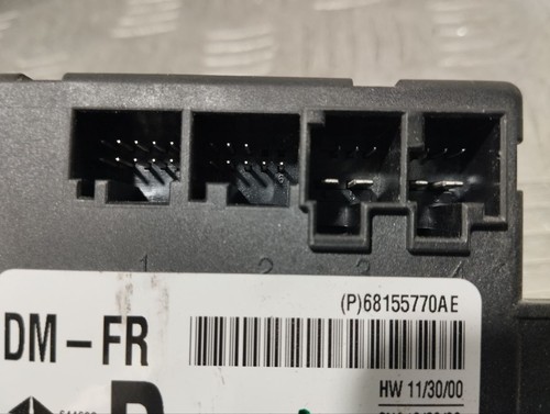Control unit for door Dodge DURANGO 2014 68155770AE - Picture 3 of 5