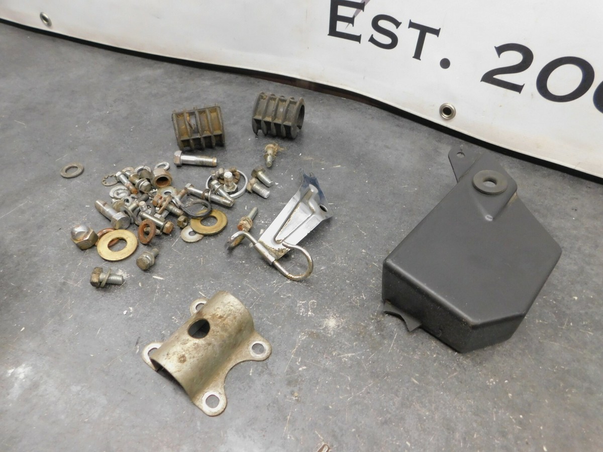 kz様、専用 Kawasaki KZ900 Z1 900 Parts Lot 1623 | eBay