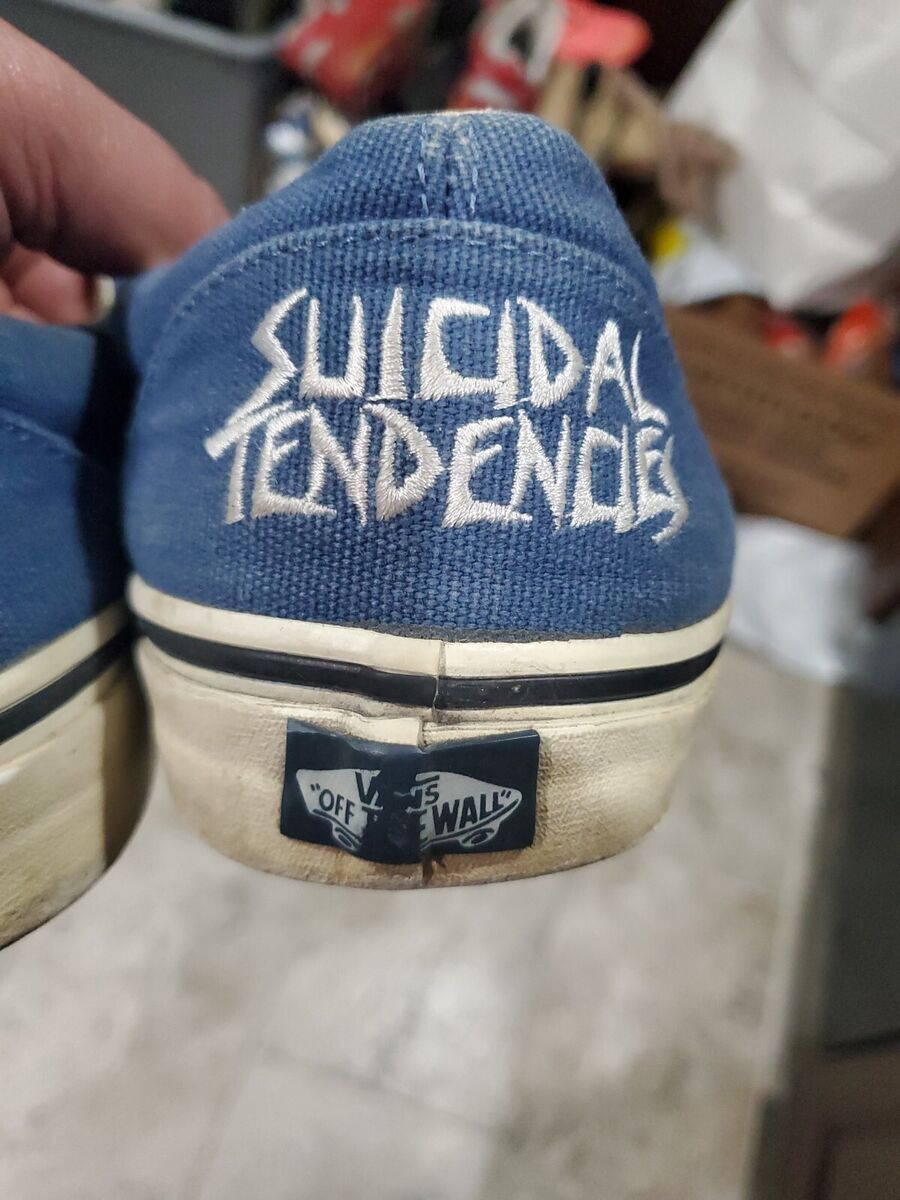 ULTRA RARE MODEL Vans Suicidal Tendencies Off The Wall Blue ULTRA RARE MODEL Vans Suicidal Tendencies Off The Wall Blue