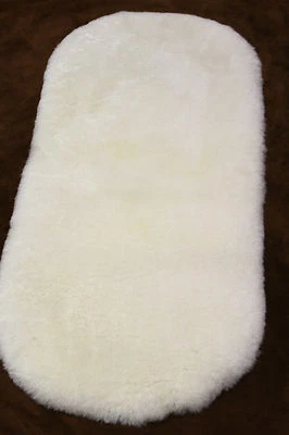 1. Qualität: Echt Lammfell, 35x75, für Kinderwagen, Kinderbett, Babyfell, mimosa