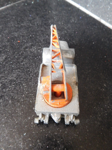 Matchbox Lesney No30 Magirus Deutz Crane Truck (350) - Picture 5 of 7