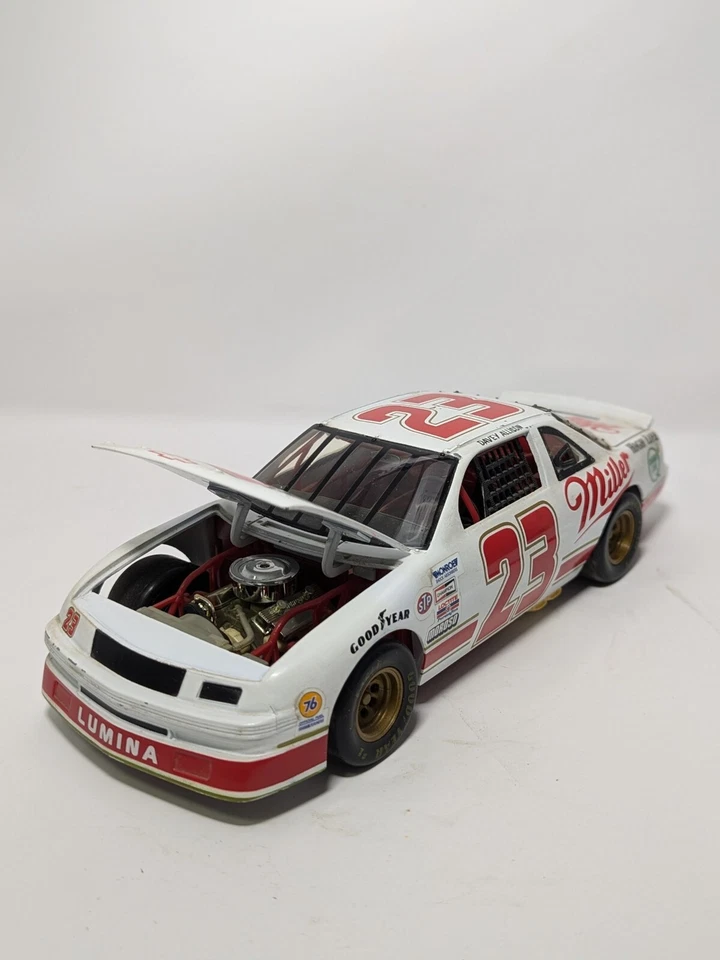 1/18 Ertl 1995 nascar #23 Davey Allison Miller Chevy Lumina bank - Image 2 of 4