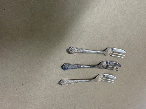 3 Salat Dessert Gebäck Gabeln Keltisch Newbridge Silberplatte EPNS Irische Republik - Bild 2 von 3