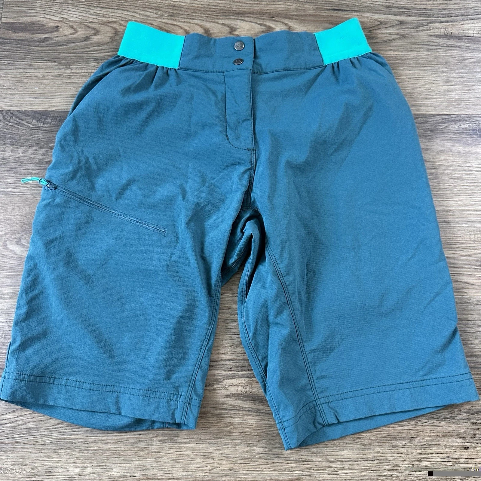 RAB Torque Light Bermuda Shorts Women XS 10” Teal Cargo Hiking Matrix Stretch
