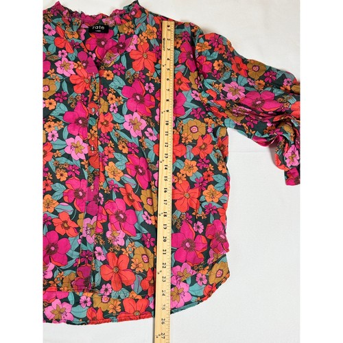 Preowned EUC FATE Floral Balloon Sleeve Button Up Blouse Size Large Boho - Picture 4 of 9