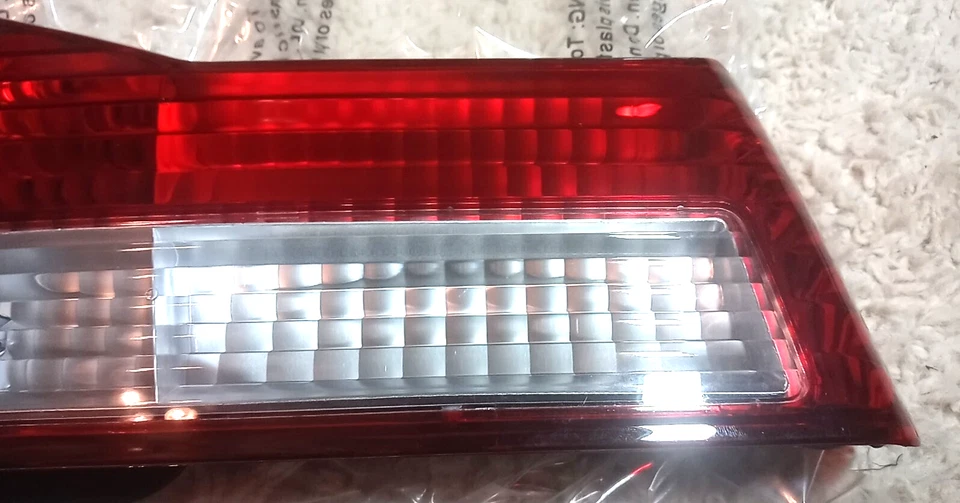 Luz trasera interior del maletero izquierdo Honda Accord 2001-02 lámpara de freno completa Foto 2 de 4