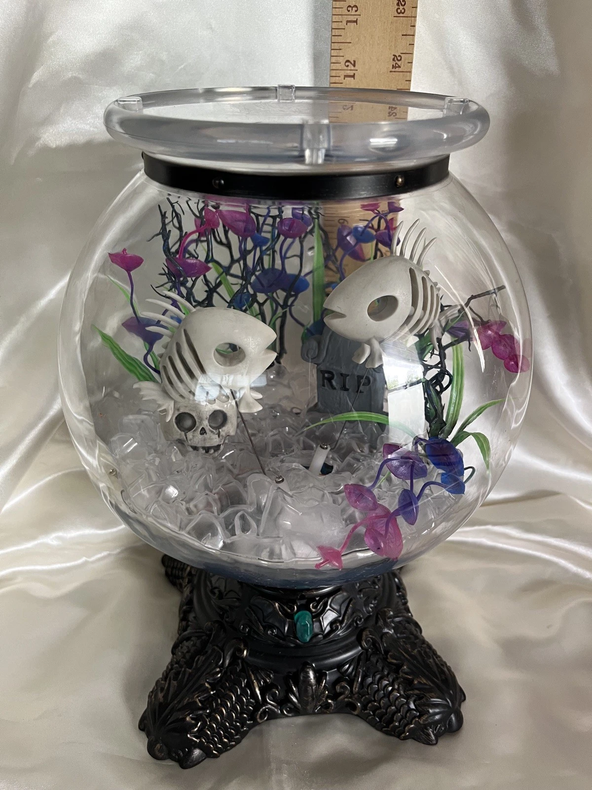 Gemmy Halloween HAUNTED FISH BOWL Skeleton Aquarium Animated Lights & Sounds