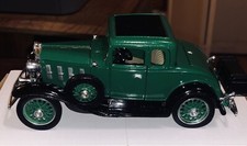 National Motor Museum Mint 1932 Chevrolet Coupe - Green Ss-t5420 - 132 Scale National Motor Museum Mint 1932 Chevrolet Coupe - Green Ss-t5420 - 132 Scale